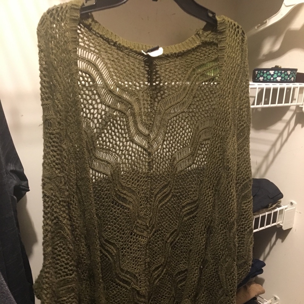 Windsor green sweater size M/L